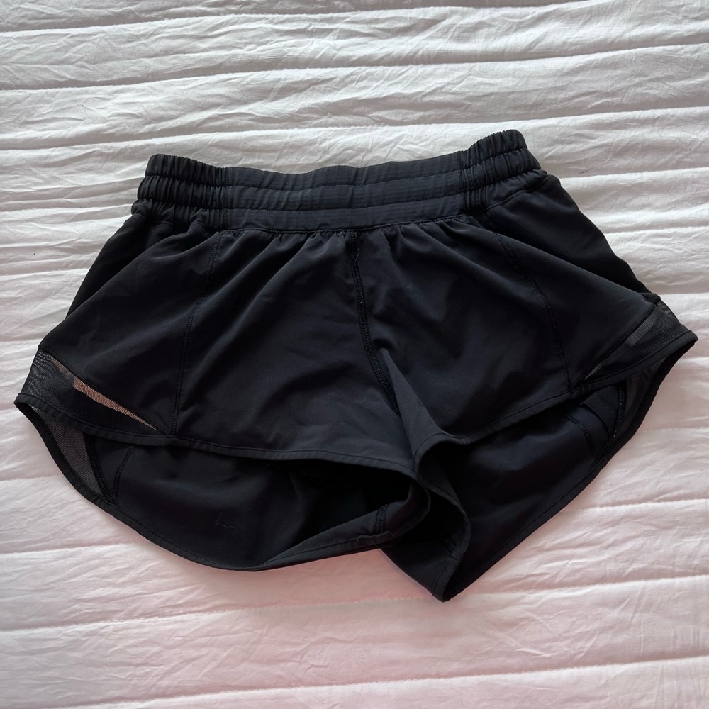 Hotty Hot Low-Rise Lined Short 2.5". Size 6